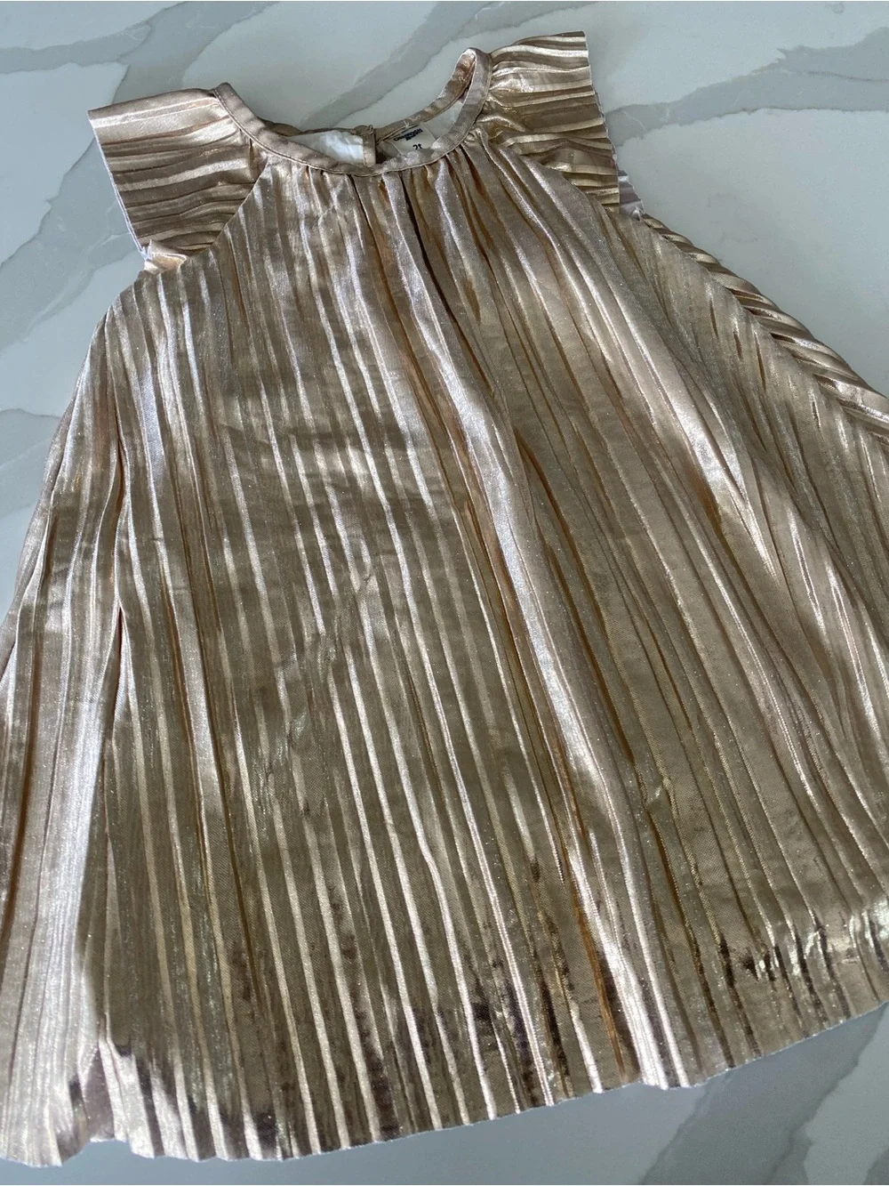 OshKosh Bgosh shimmery pleated